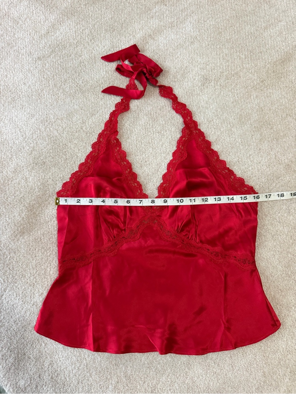 Reformation Monica Silk Top in Lipstick - Picture 6 of 13